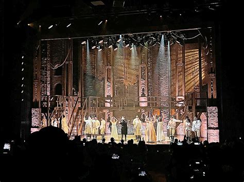 hamilton gala night|Celebrities grace Hamilton’s gala night in Manila .